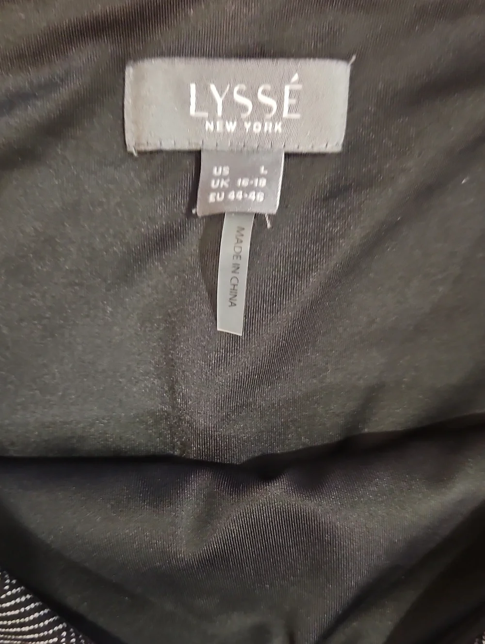 Lyssé Gray Windowpane Plaid Pull On Slim Pants High Rise Stretch Ponte Sz Lg